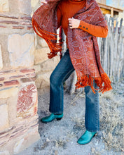 Load image into Gallery viewer, Shawl - Rust &amp; Silver Hues
